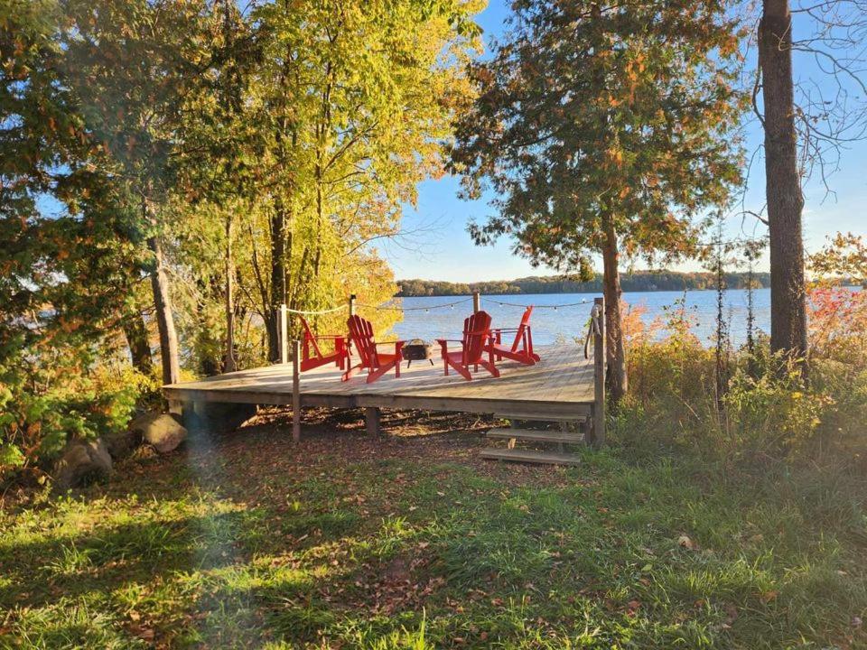 Stoco Lake Lodge Tweed Exterior photo